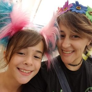 Meet your Posher, Brenna